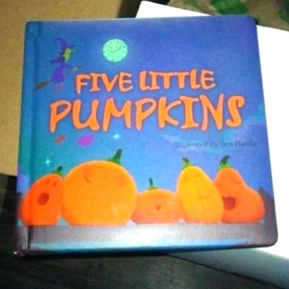 Other - FIVE LITTLE PUMPKINS BOOK